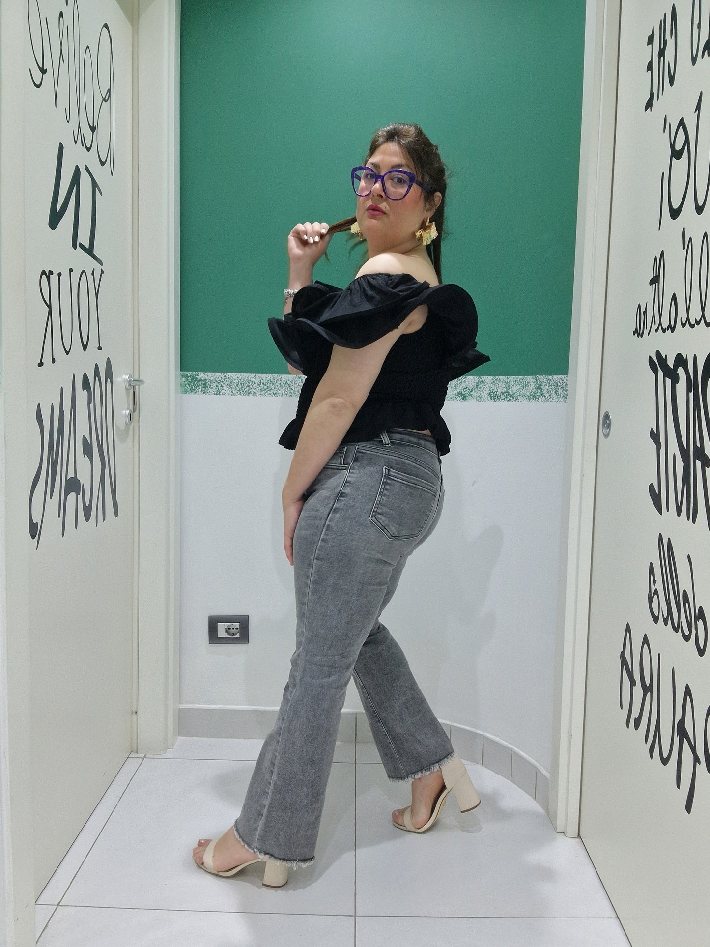 Jeans zampetta grigio