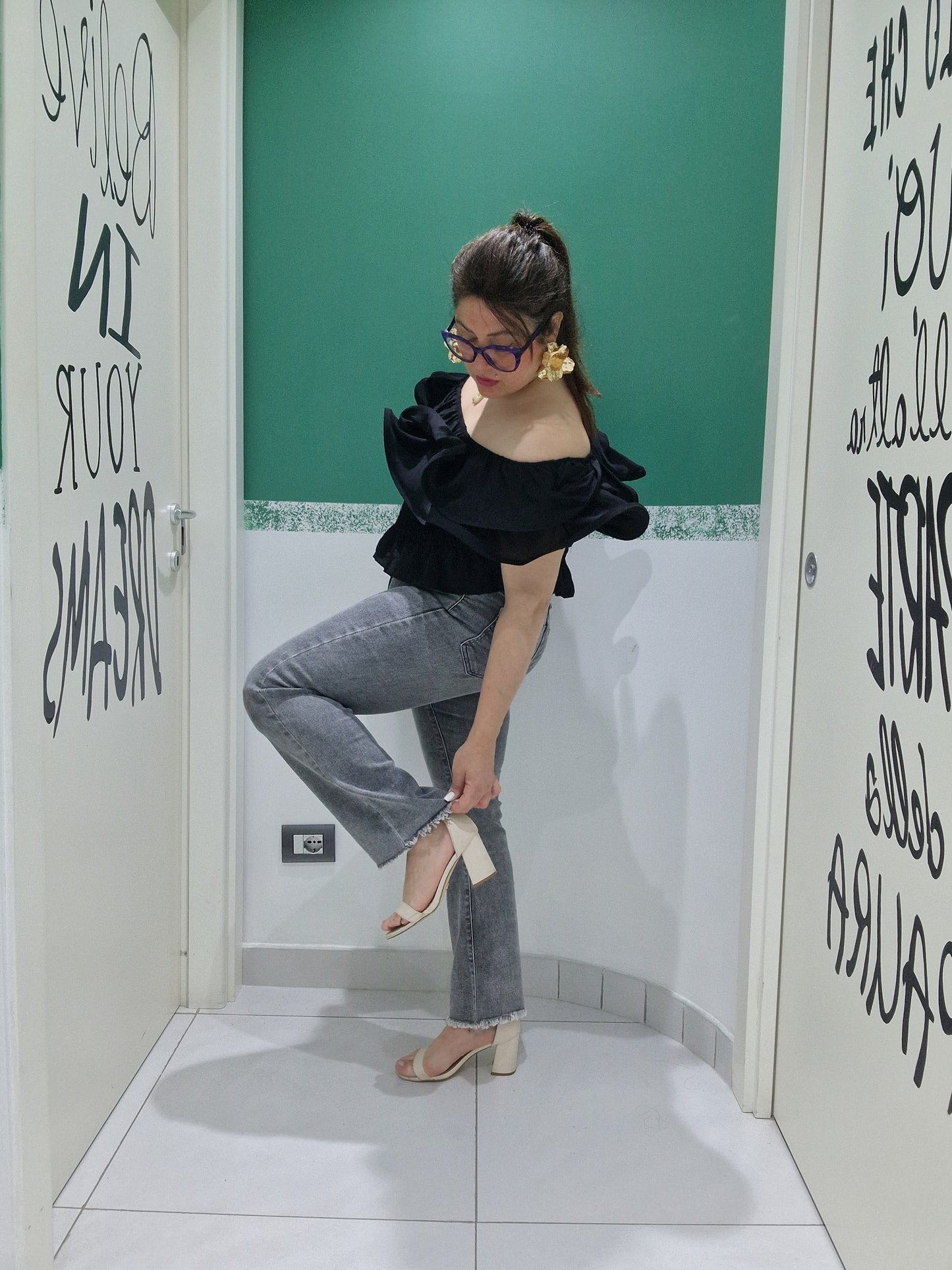 Jeans zampetta grigio