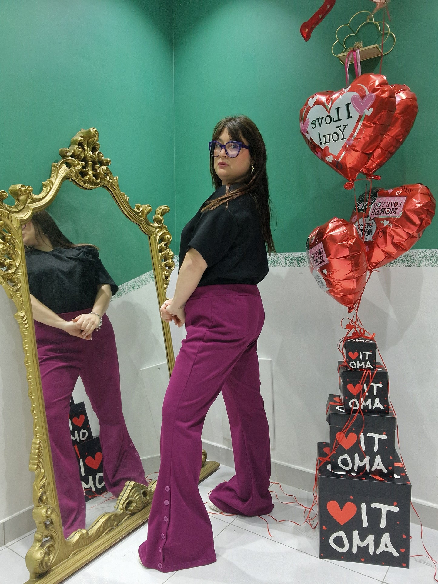 Pantalone zampa bottoni