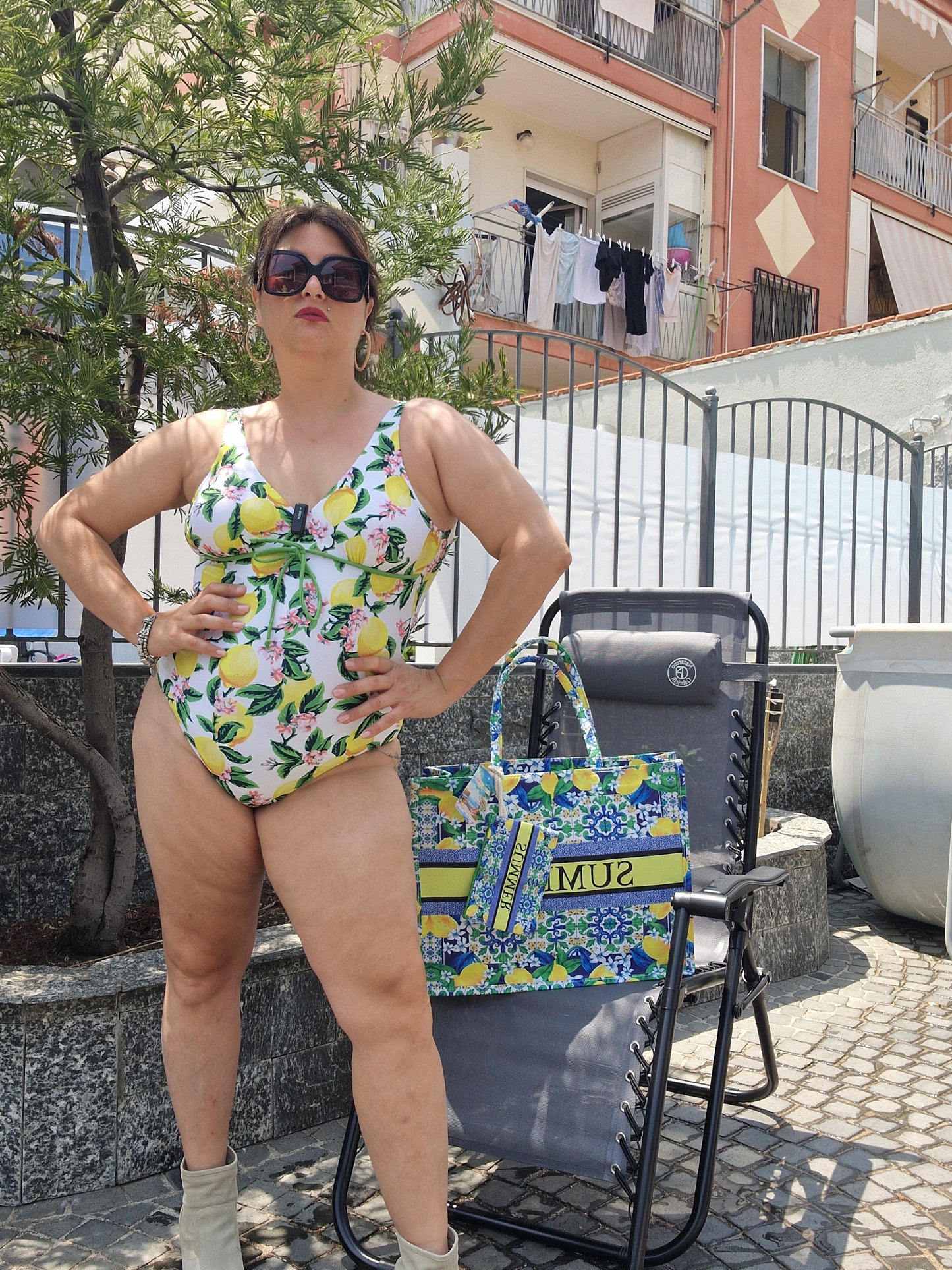 Costume limoni bianco