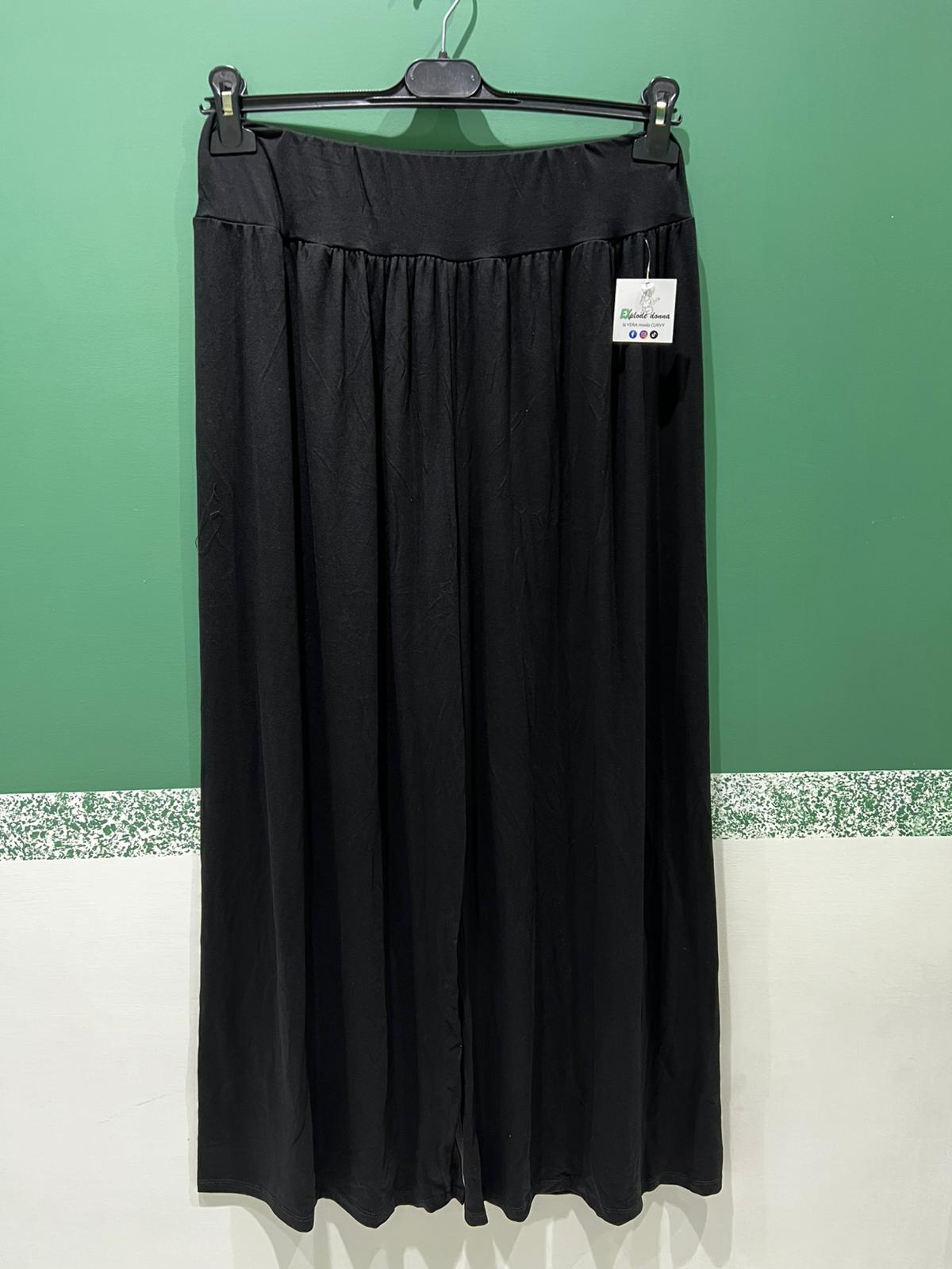 Pantalone gamba larga
